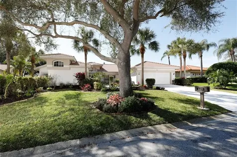 4489 Highland Oaks Circle Sarasota FL 34235