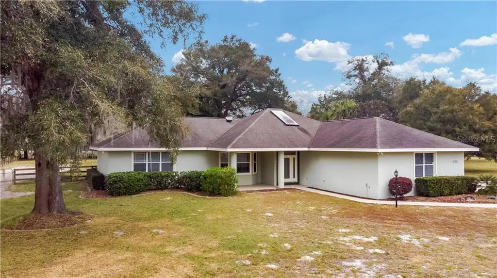 2705 SE 163rd Street Road Summerfield FL 34491