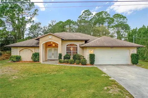 1671 Okolona Street North Port FL 34287