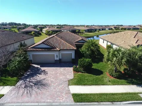 214 Whispering Palms Lane Bradenton FL 34212