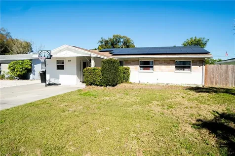 7231 37th Avenue N St Petersburg FL 33710
