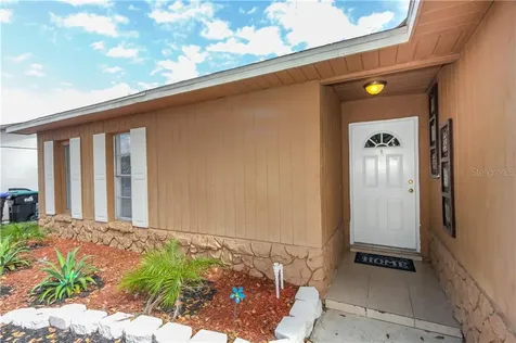 5521 Axiom Avenue Orlando FL 32839