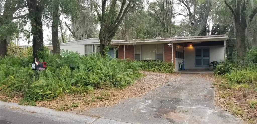 210 Mission Hills Avenue Temple Terrace FL 33617