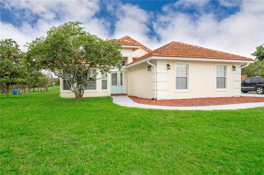 1884 Vina Court Chuluota FL 32766