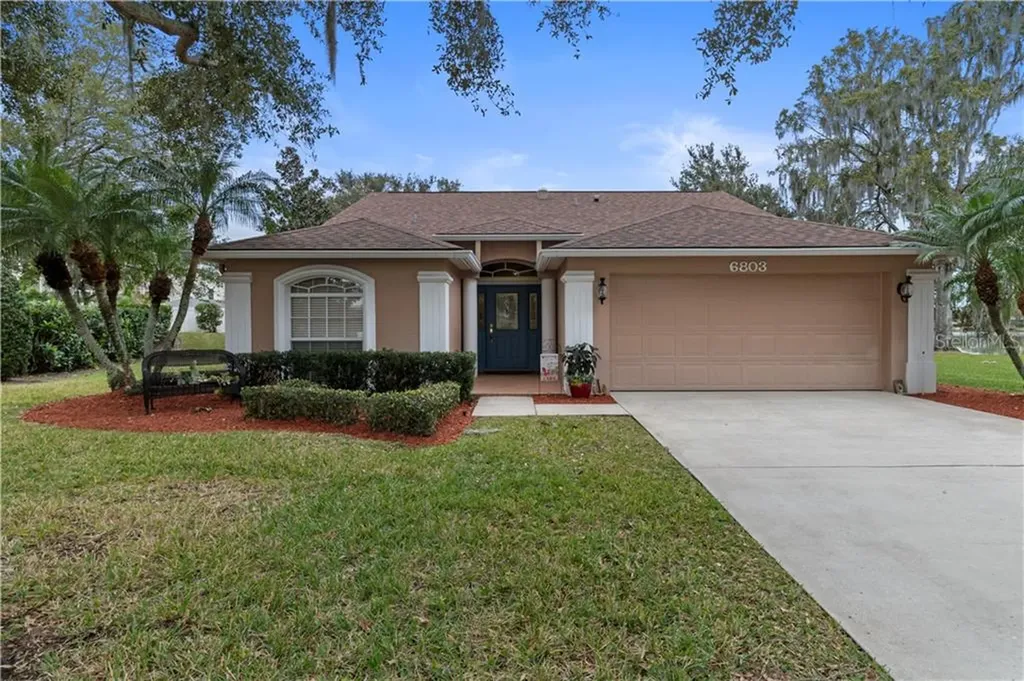 6803 Shimmering Drive Lakeland FL 33813