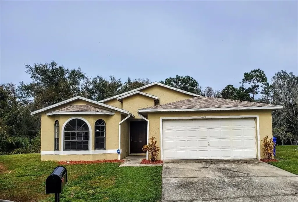 1483 Tamra Court Kissimmee FL 34744