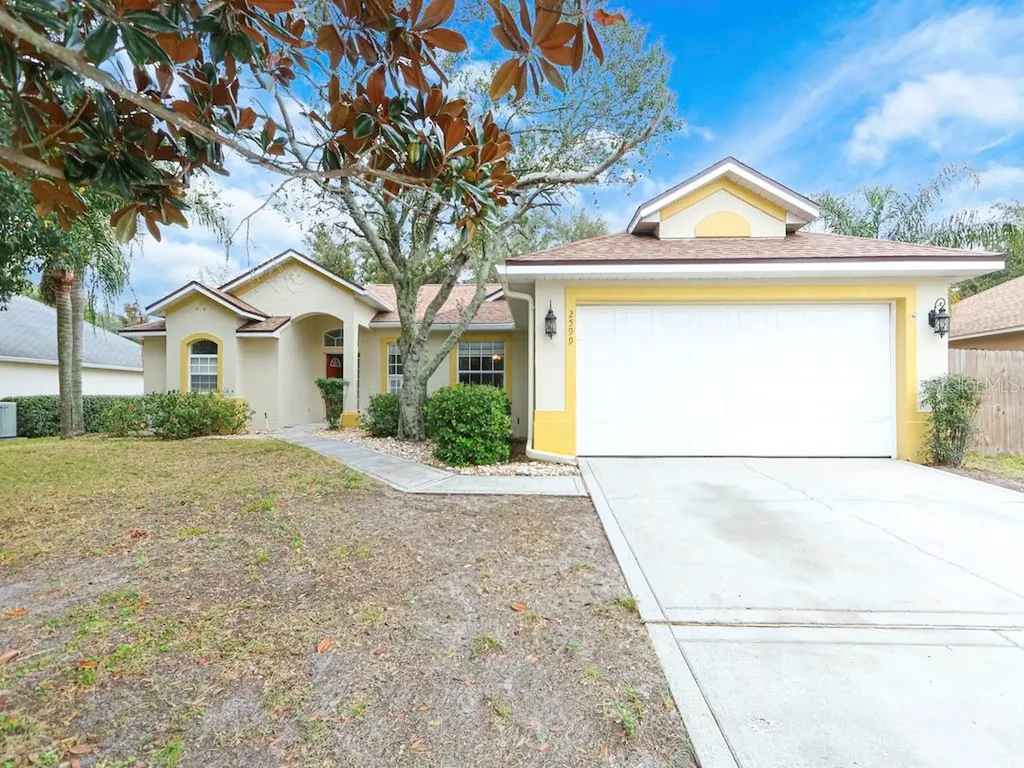 2599 Stardust Avenue Eustis FL 32726