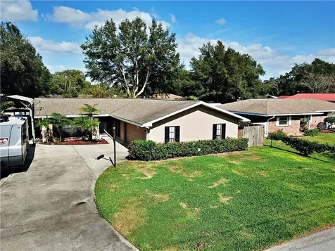2439 Bates Avenue SW Winter Haven FL 33880