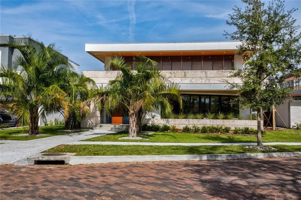 961 N Kentucky Avenue Winter Park FL 32789