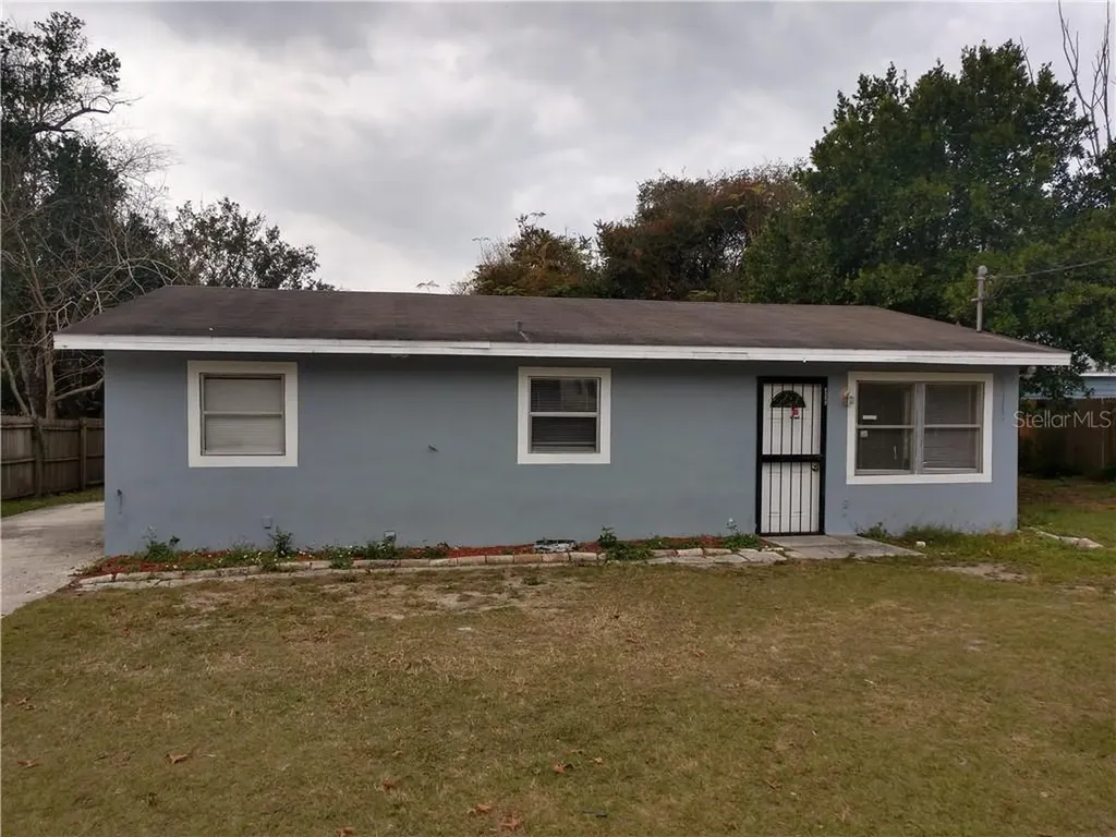 3608 Whittier Street Tampa FL 33619