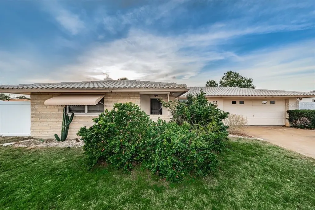 10615 Oak Hill Drive Port Richey FL 34668