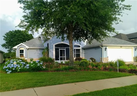 8892 Beacon Hill Avenue Mount Dora FL 32757