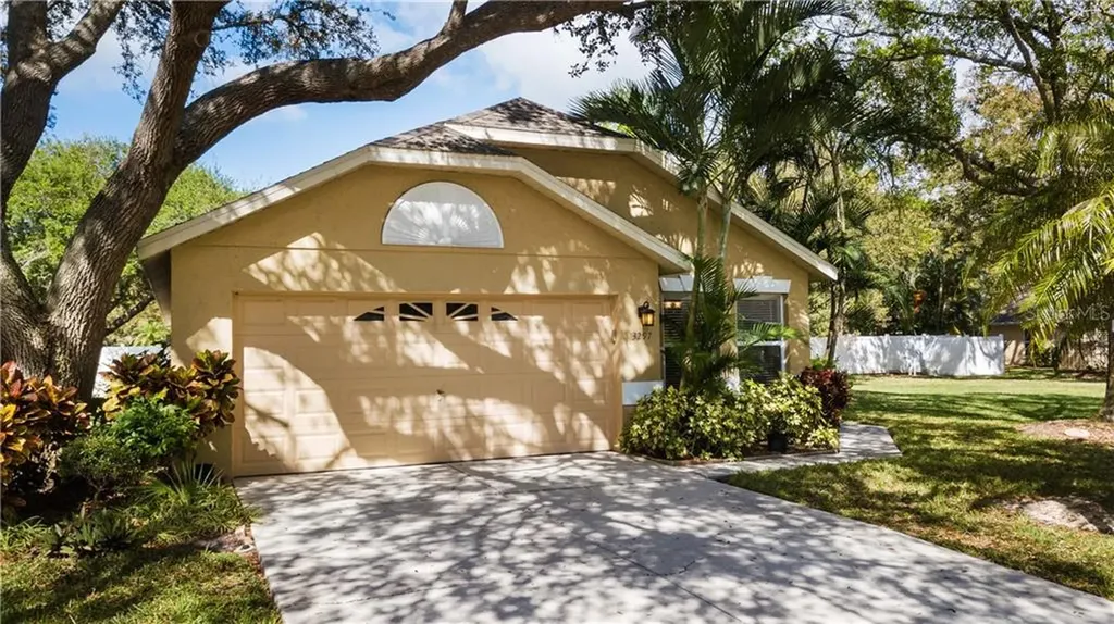 3297 Gulf Watch Court Sarasota FL 34231