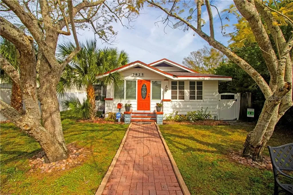 2825 3rd Avenue N St Petersburg FL 33713
