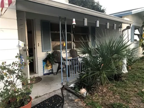 3587 70th Street N St Petersburg FL 33710