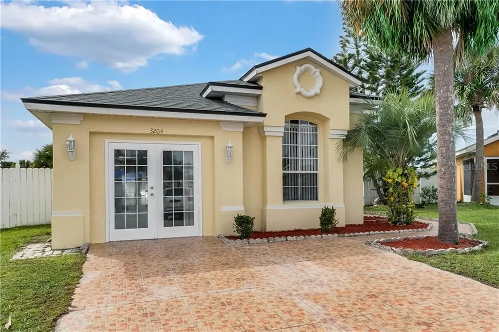 3204 Pembrooke Court Kissimmee FL 34743