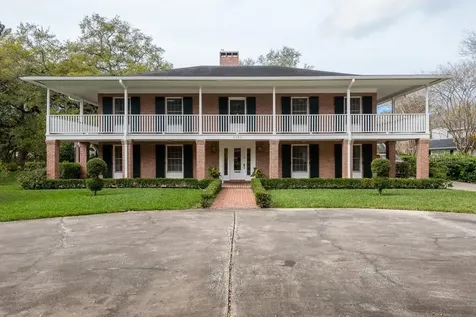 2303 S Hesperides Street Tampa FL 33629