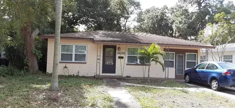 8074 30th Avenue N St Petersburg FL 33710