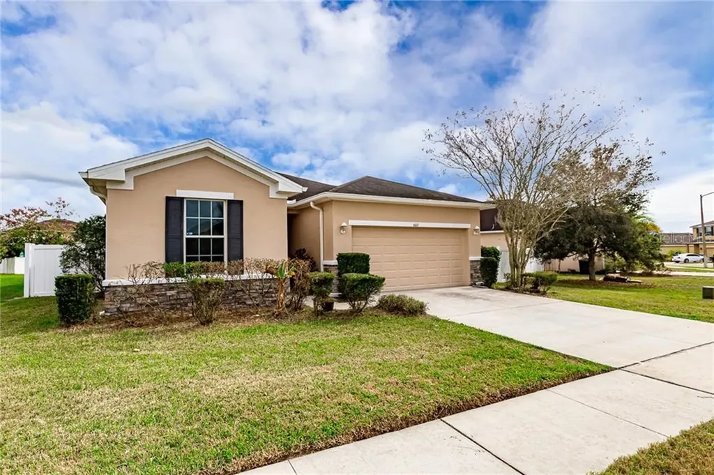 6411 Twin Bridges Drive Zephyrhills FL 33541