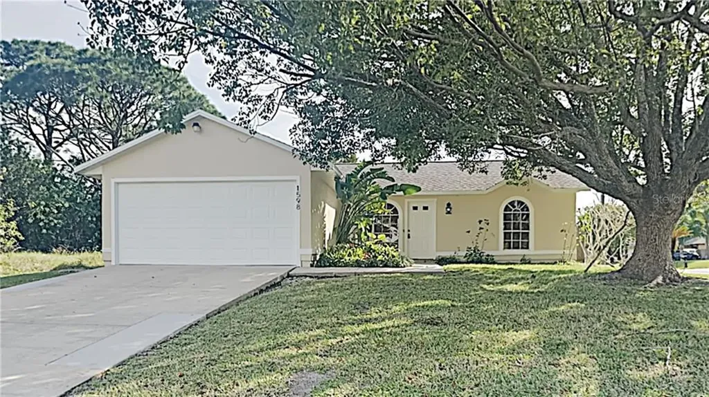 1598 Heartwellville Street NW Palm Bay FL 32907