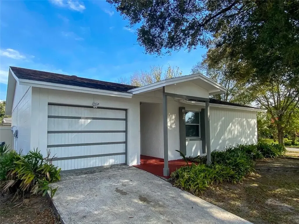13901 Bridgeport Drive Tampa FL 33625