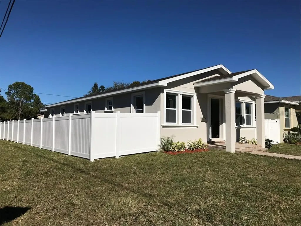 745 42nd Avenue S St Petersburg FL 33705