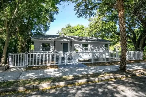 1215 5th Street S St Petersburg FL 33701