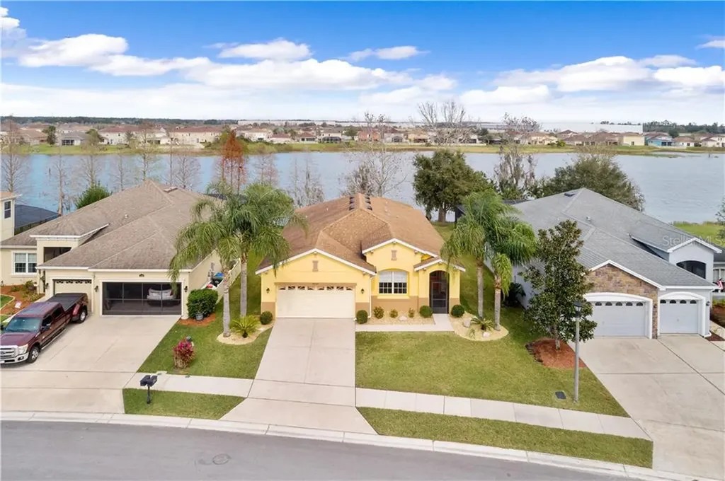 2450 Winnipeg Drive Lakeland FL 33805