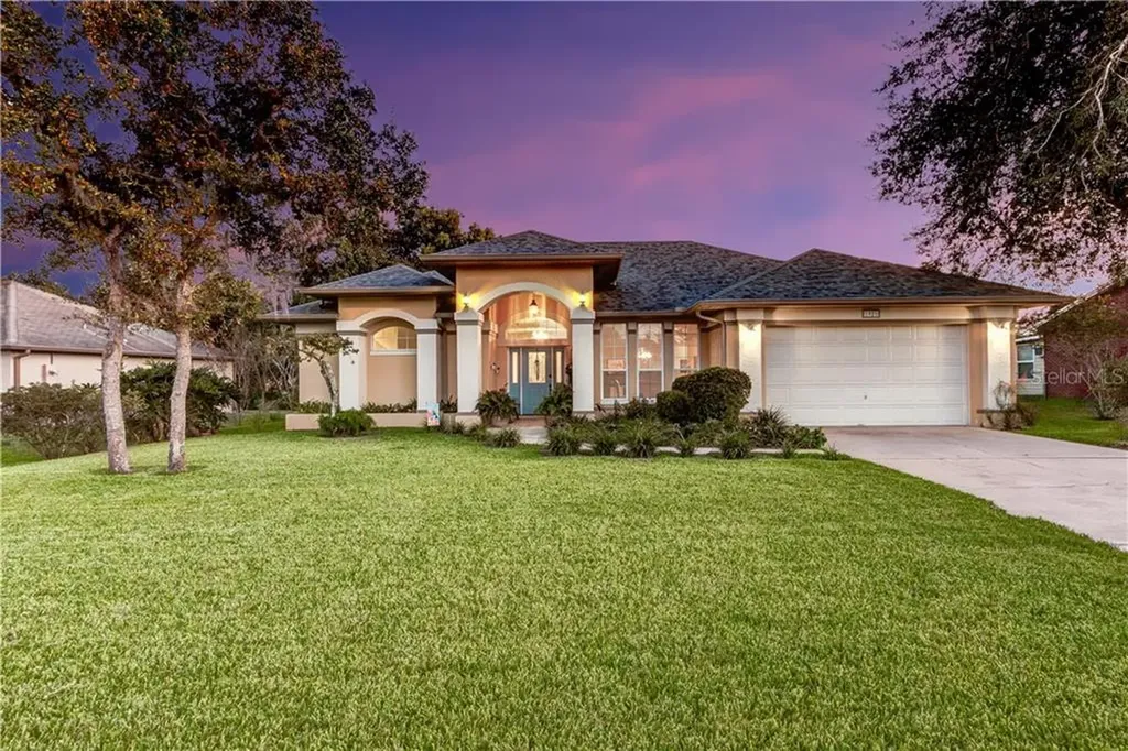 1921 S Palomar Drive Deltona FL 32738