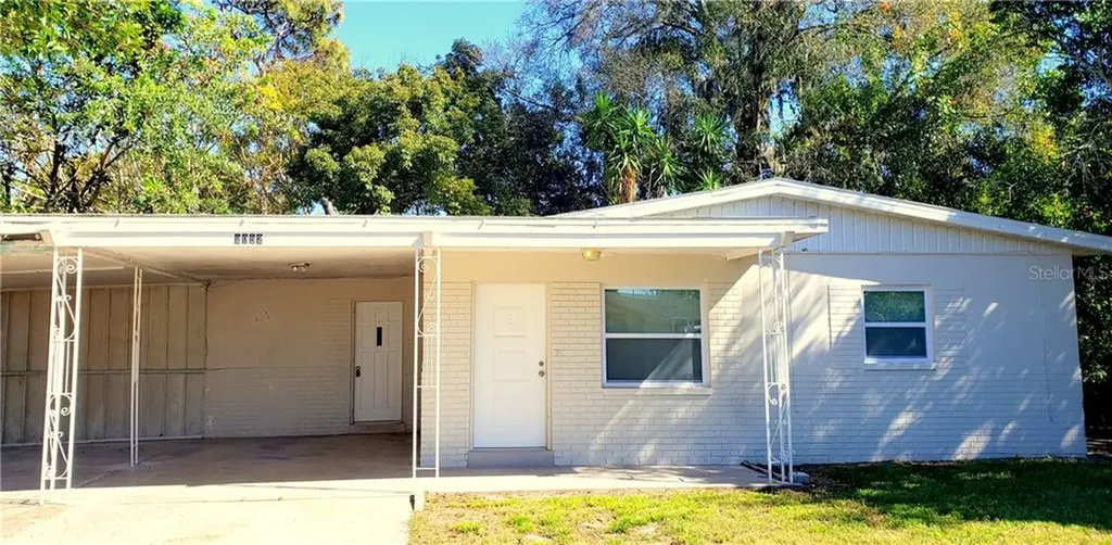 2052 Calusa Trail Holiday FL 34690