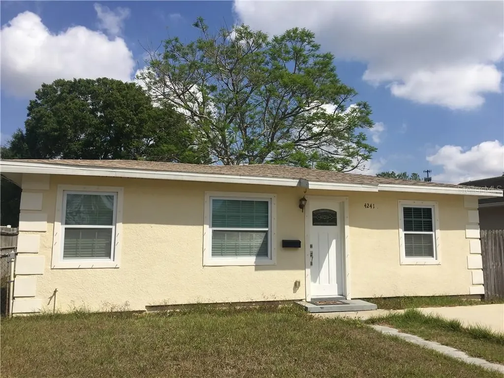 4241 12th Avenue N St Petersburg FL 33713