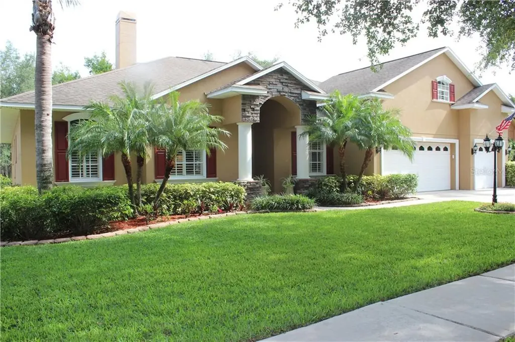 826 Citrus Wood Lane Valrico FL 33594