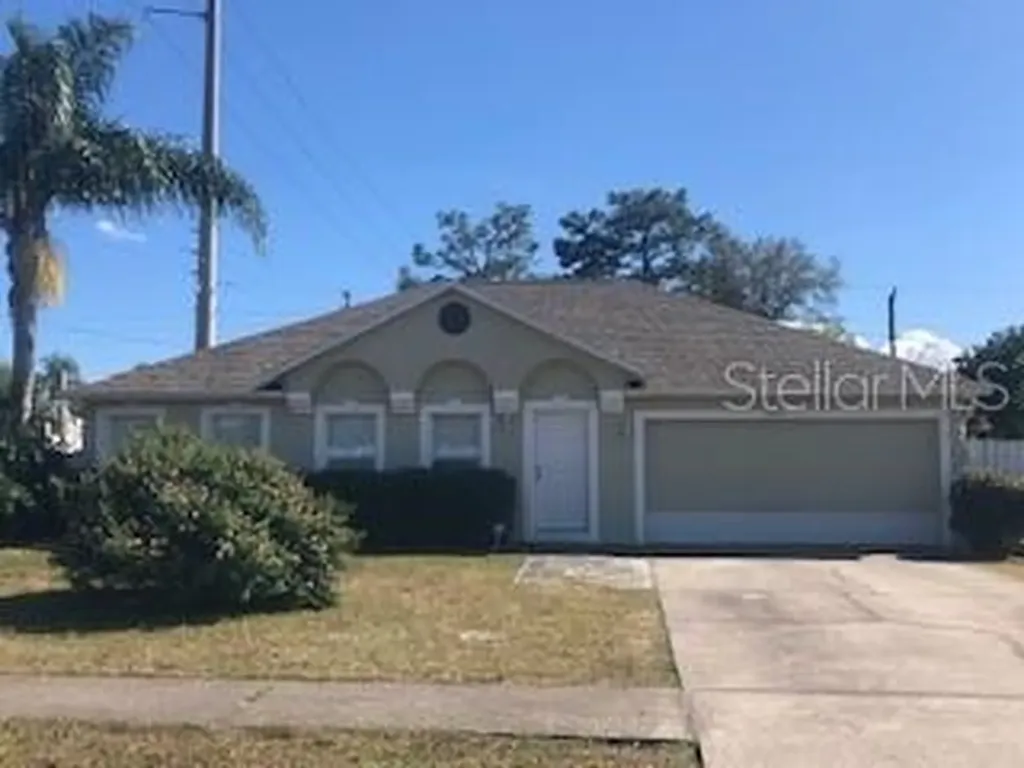 2977 Garret Street Deltona FL 32738