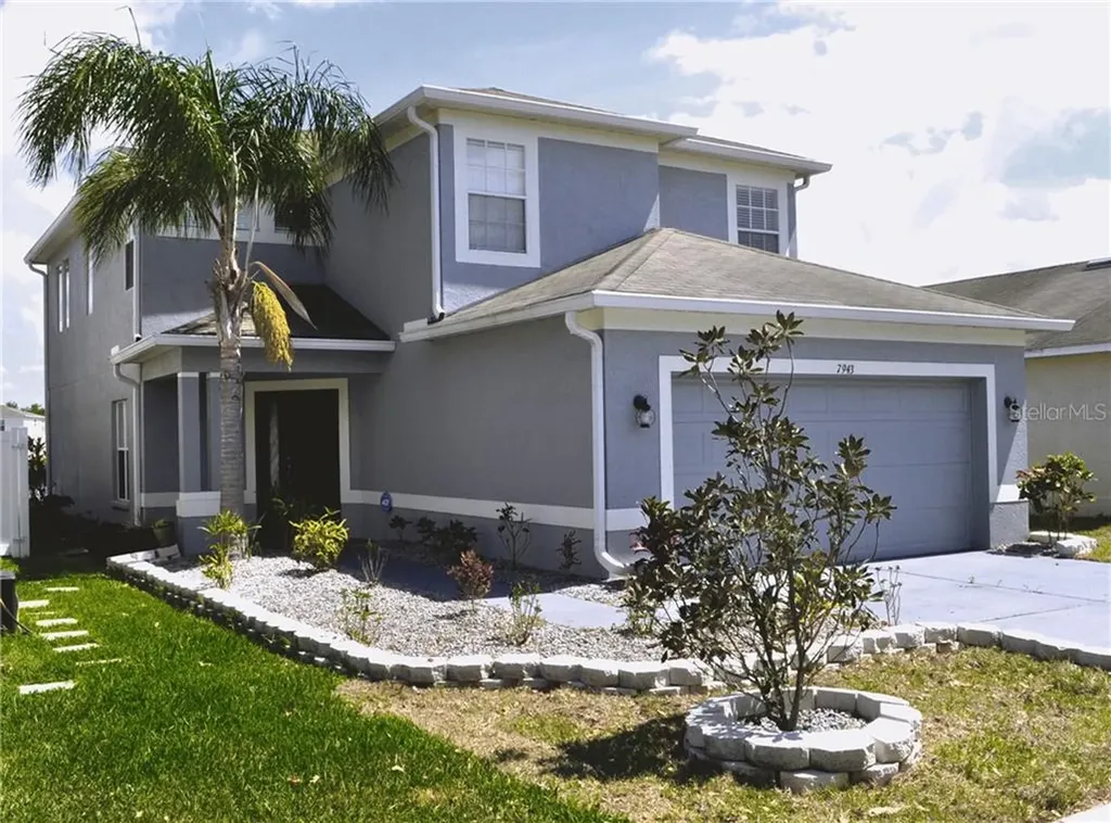 7943 Carriage Pointe Drive Gibsonton FL 33534