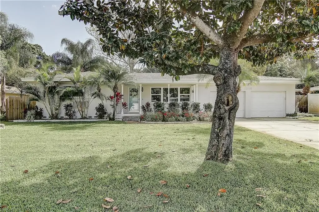 1205 Woodcrest Avenue Clearwater FL 33756