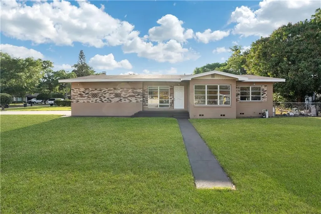 3174 Peel Avenue Orlando FL 32806