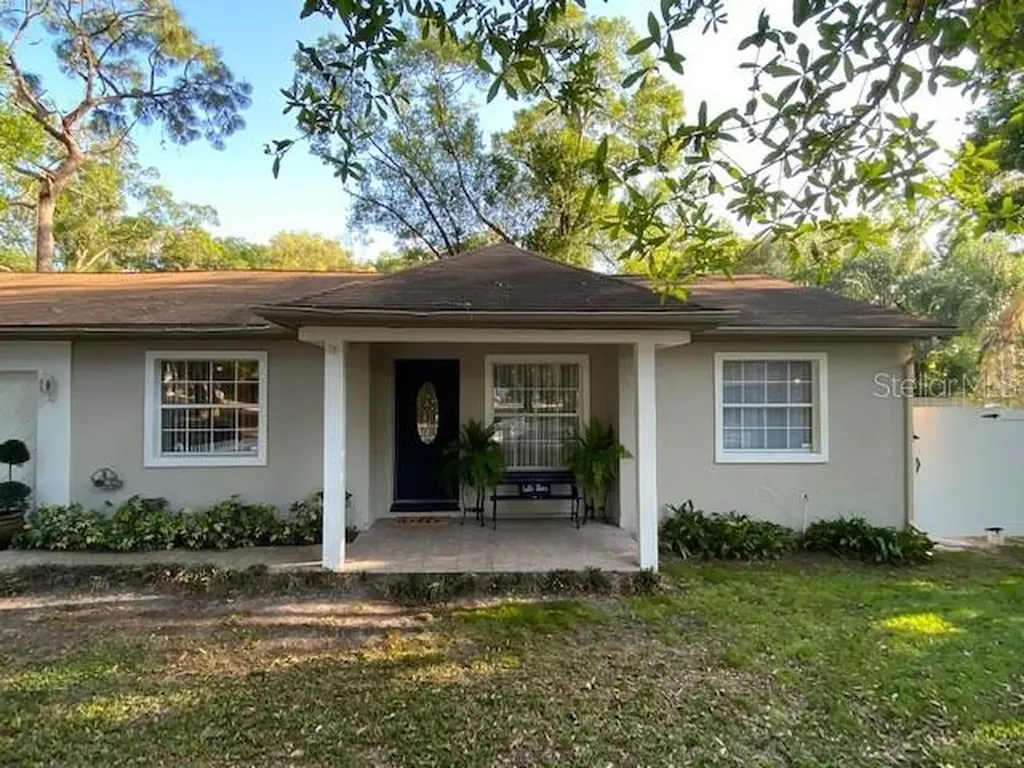 1506 W Hollywood Street Tampa FL 33604