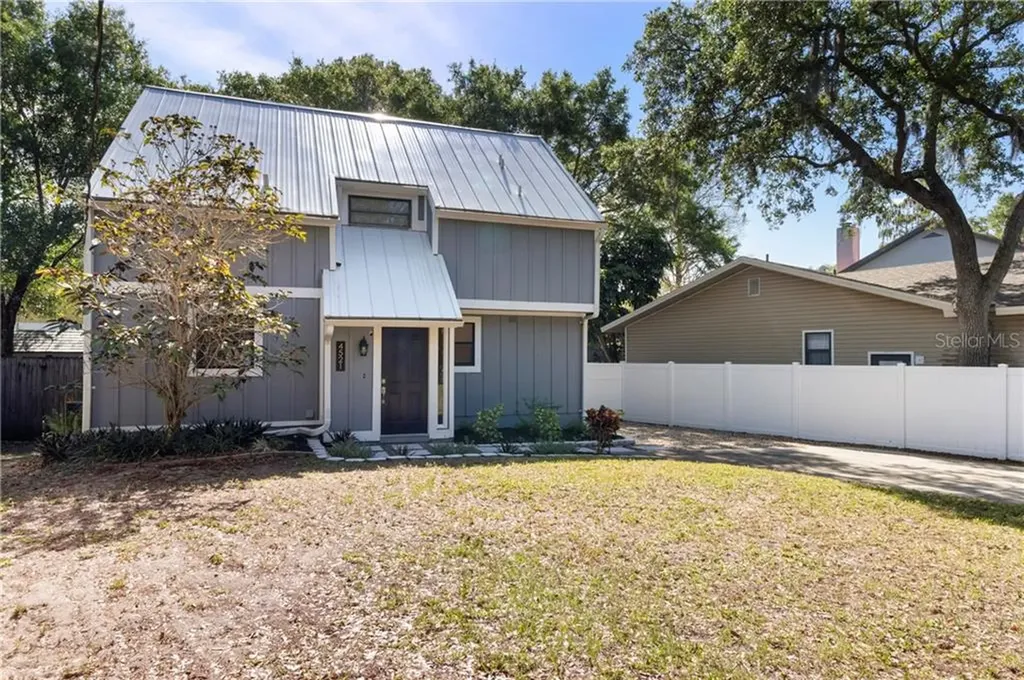 4521 Groveland Avenue Sarasota FL 34231