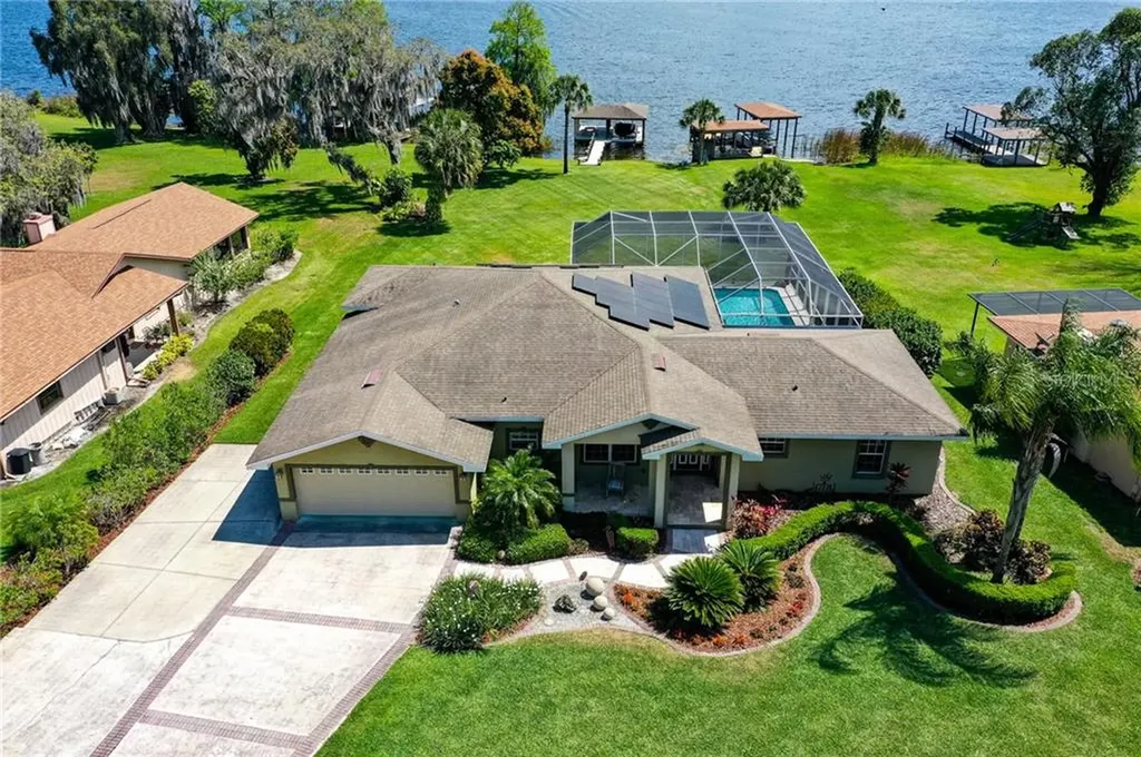 405 W Lake Summit Drive Winter Haven FL 33884
