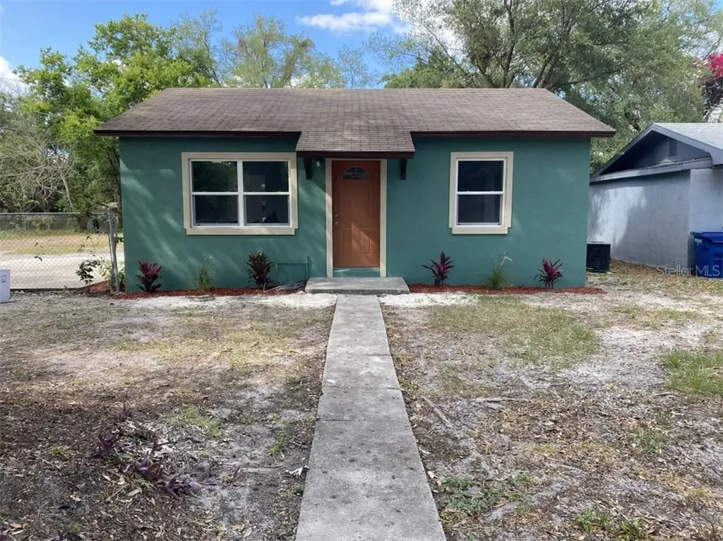 409 Avenue M NE Winter Haven FL 33881