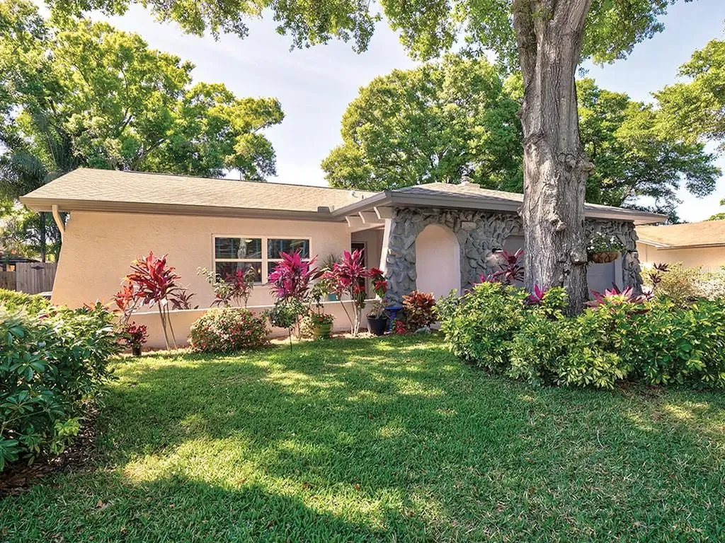 2138 Grove Valley Avenue Palm Harbor FL 34683