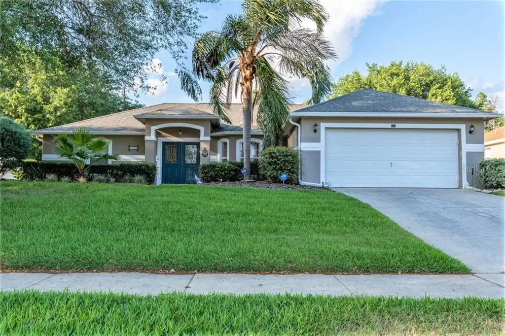 409 Shady Pine Court Minneola FL 34715