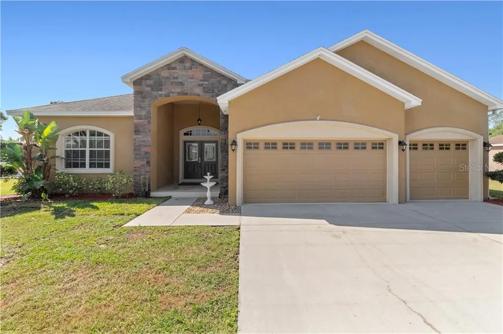 2980 Blackwater Creek Drive Lakeland FL 33810