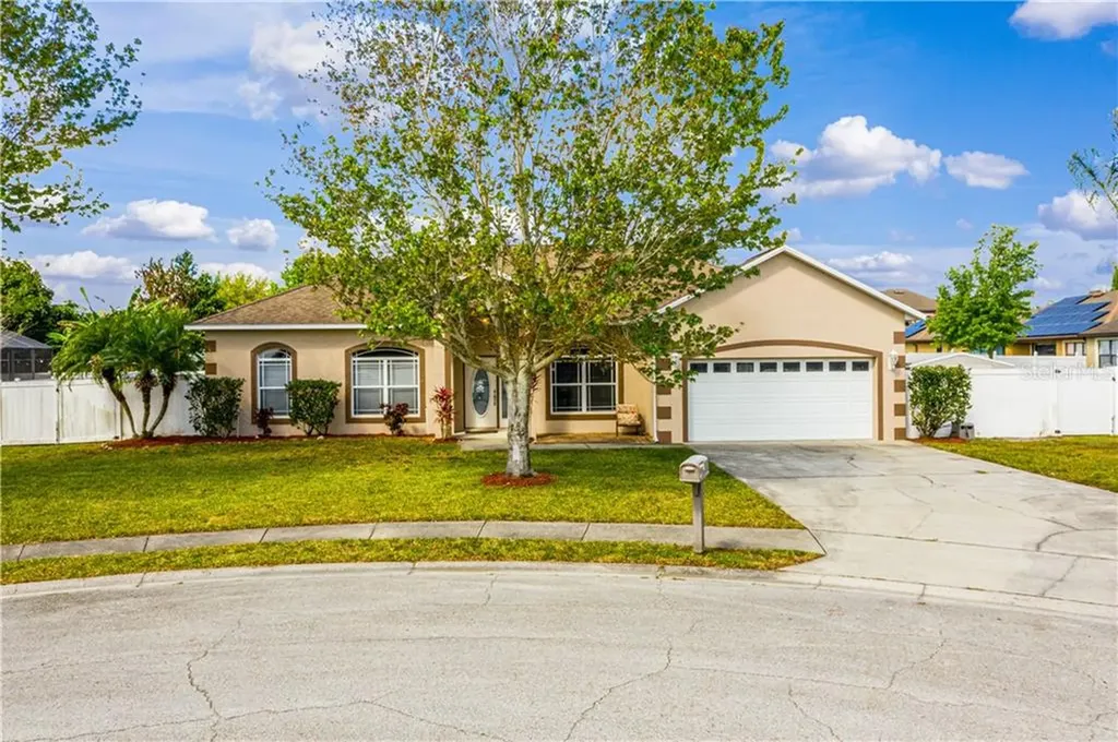 4200 Prairie Iris Court Saint Cloud FL 34772