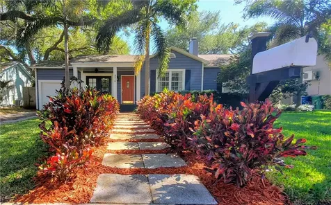 4216 W Empedrado Street Tampa FL 33629
