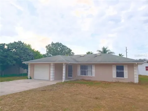1424 Wood Avenue Haines City FL 33844