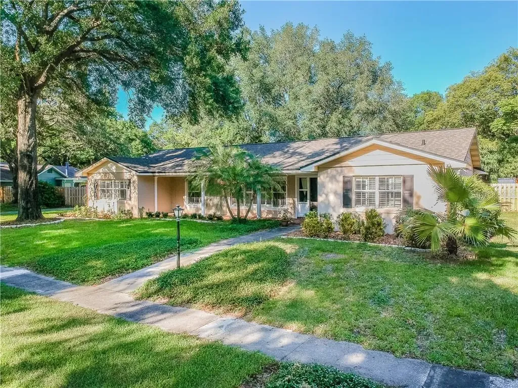 1630 King Arthur Circle Maitland FL 32751