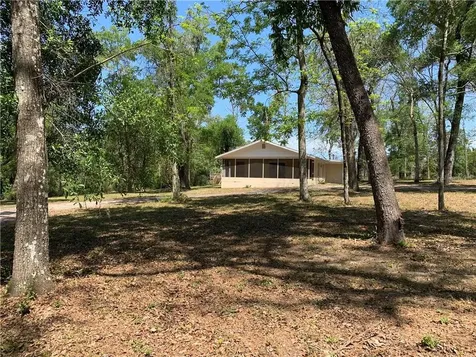 32218 Marchmont Circle Dade City FL 33523