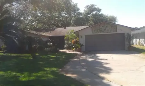 8627 Elm Leaf Court Port Richey FL 34668