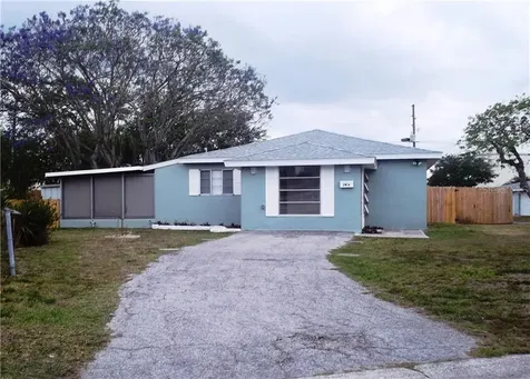 5816 13th Avenue N St Petersburg FL 33710